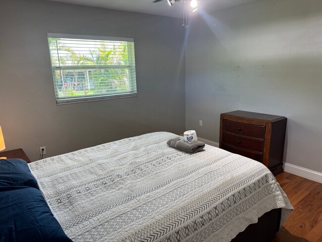 Foto del edificio - 4031 Condor Ln