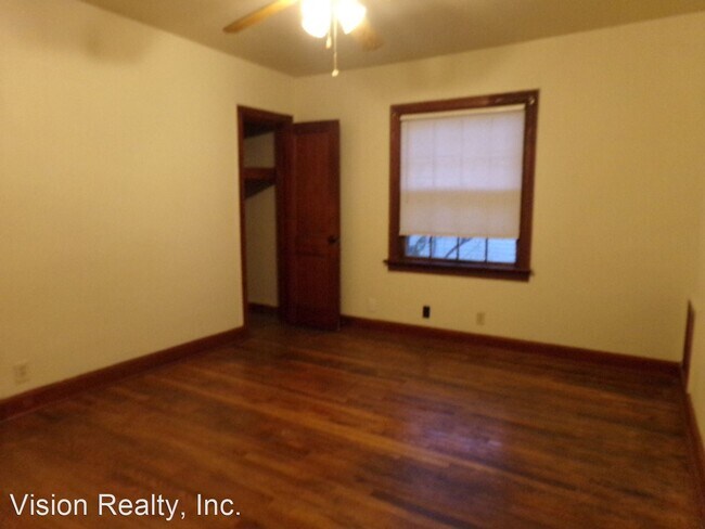 Foto del edificio - 2 br, 1 bath House - 627 Greenwood Ave