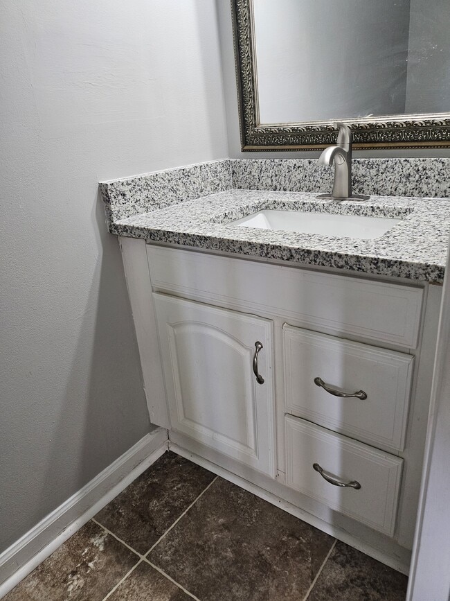 Foto del edificio - 2347 Grayson Valley Cir