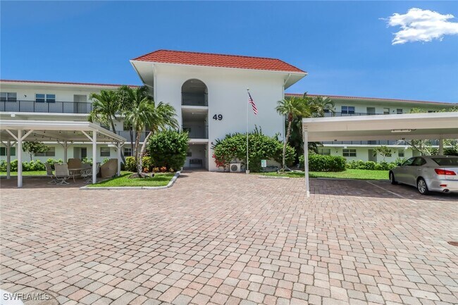 Foto del edificio - 49 High Point Cir S