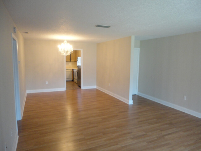 Foto del edificio - 2BD/2BA Condo in Maitland!