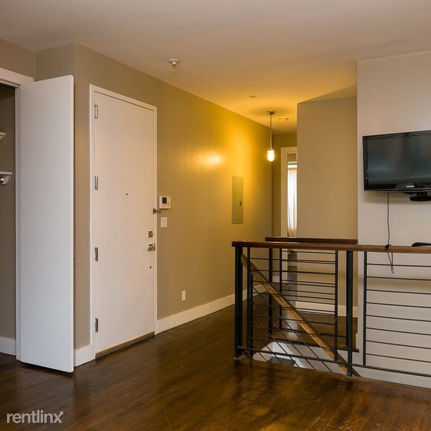 Foto del edificio - 167 Tompkins Ave