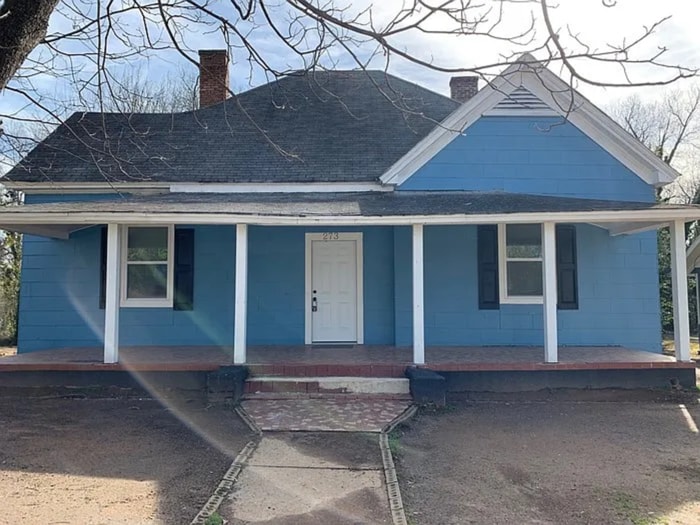 Primary Photo - Spacious 4BR Home Near Downtown Spartanburg