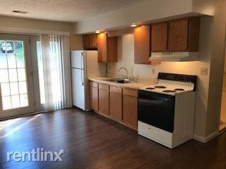 Foto del edificio - 2 br, 1 bath Apartment - 25 Main St B-2