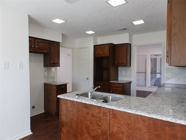 Building Photo - 13329 Fall Manor Dr