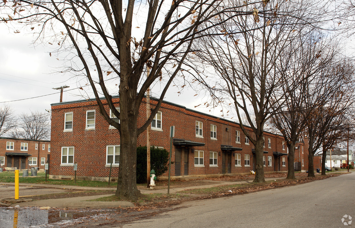 Building Photo - 1660-1674 Artisan Ave