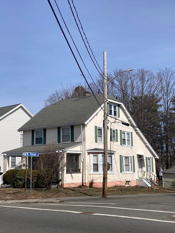 Building Photo - 427 N Main St