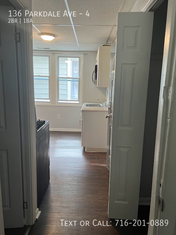 Foto del edificio - 136 Parkdale Ave