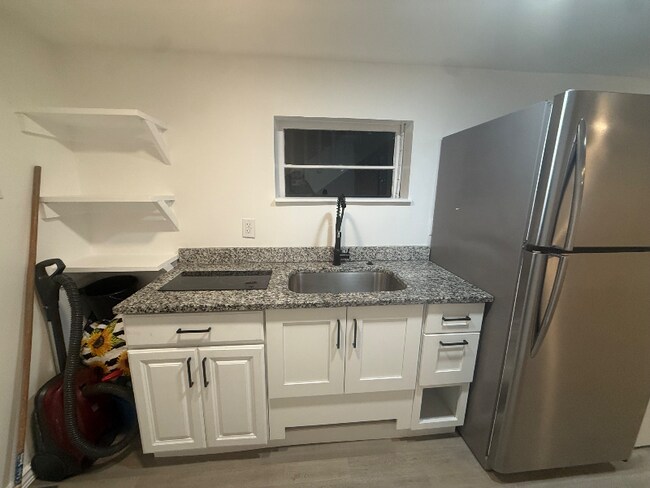 Foto del edificio - 10710 Rosehaven St