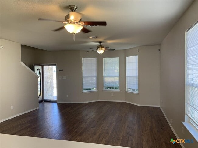 Building Photo - 5506 Bridgewood Dr