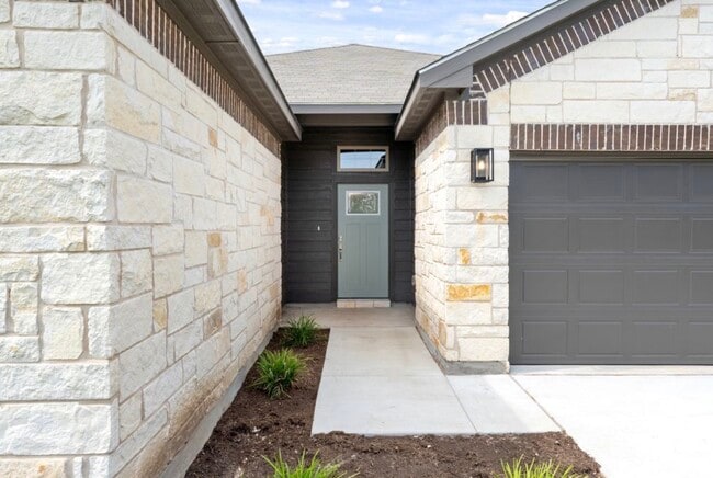 Building Photo - 7017 Hammermill Ln