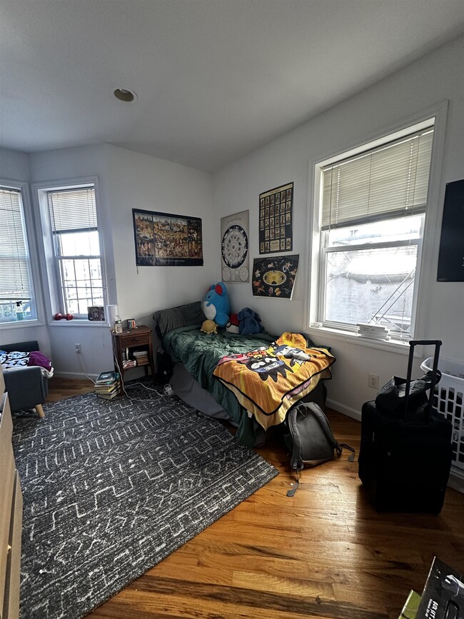 Foto del edificio - 315 11th St