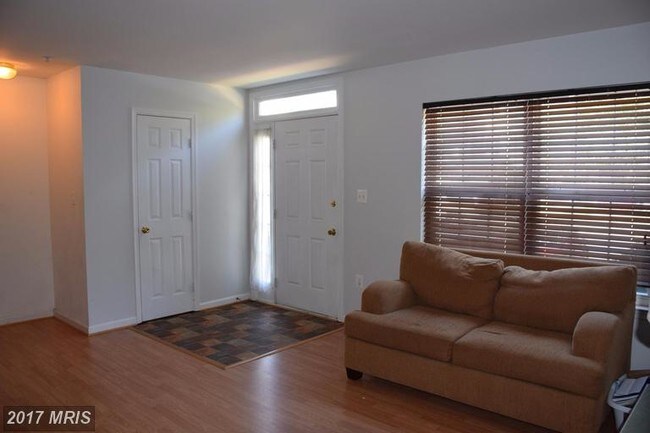 Foto del edificio - 427 Cambridge Pl