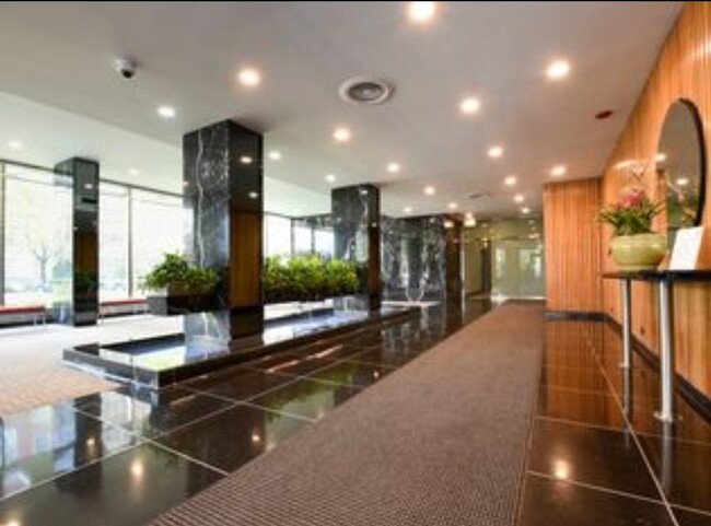 Foto del edificio - 3900 N Lake Shore Dr