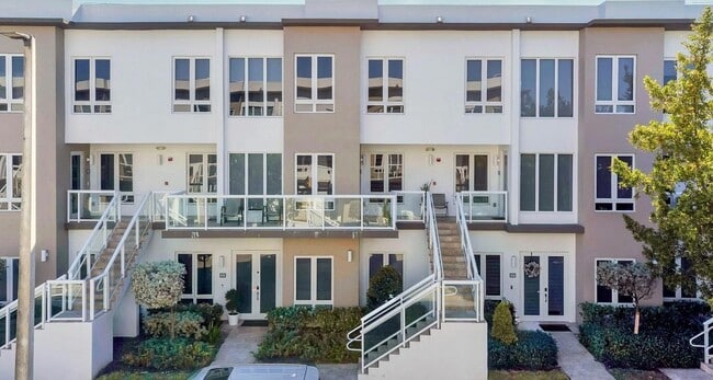 Photo - 10220 NW 63rd Terrace Apartment