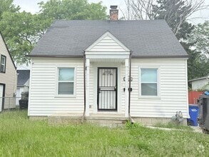 Building Photo - 7664 Outer Dr W