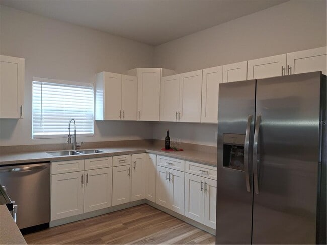 Building Photo - 1510 Las Villas Blvd