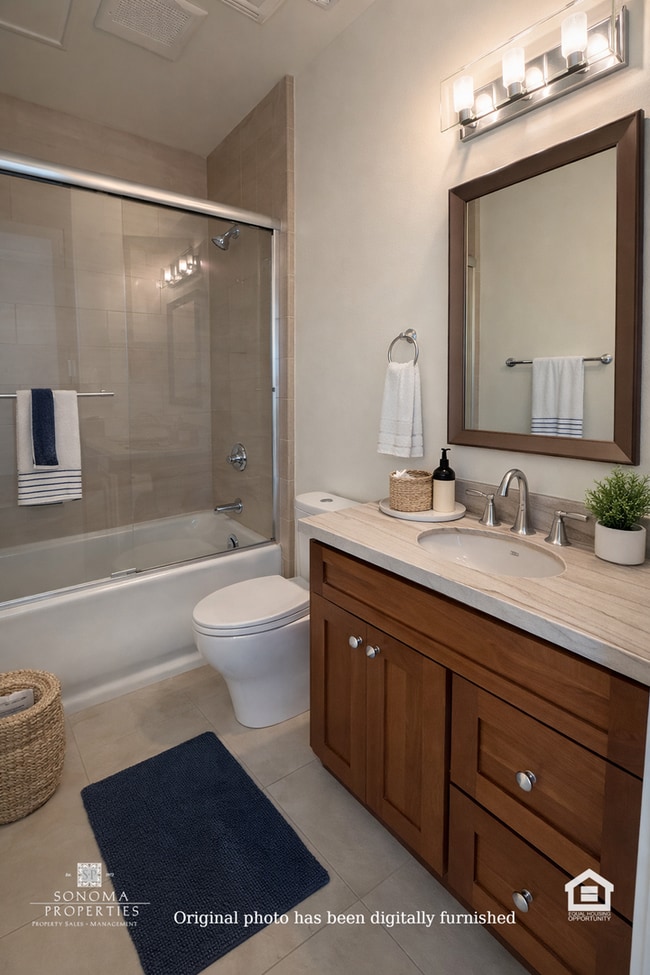 Building Photo - Charming 1-Bedroom Over-Garage Apartment in Kenwood