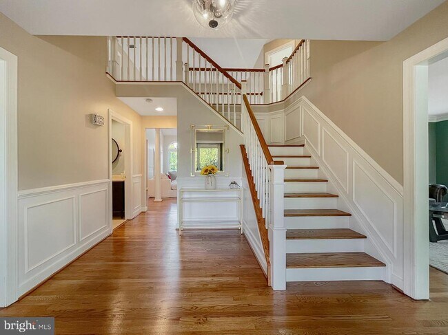 Foto del edificio - 15478 Waters Creek Dr
