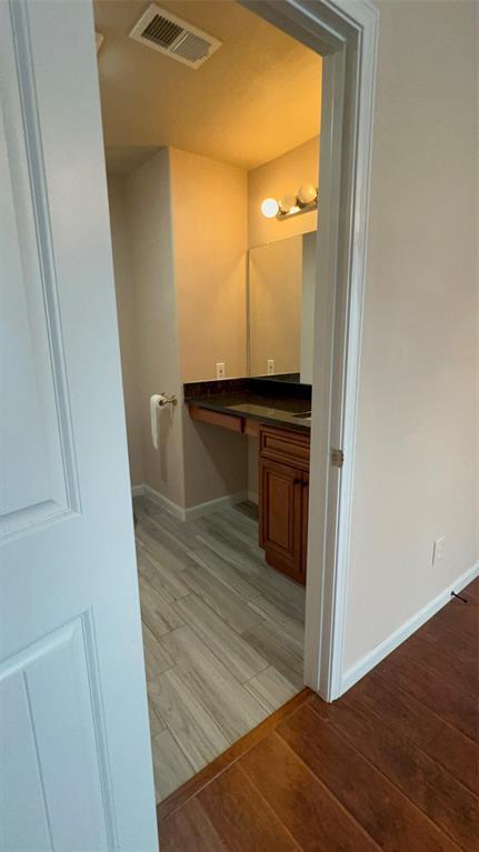 Foto del edificio - 22262 Adams St