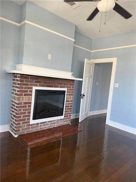 Building Photo - 2522 Jonquil St