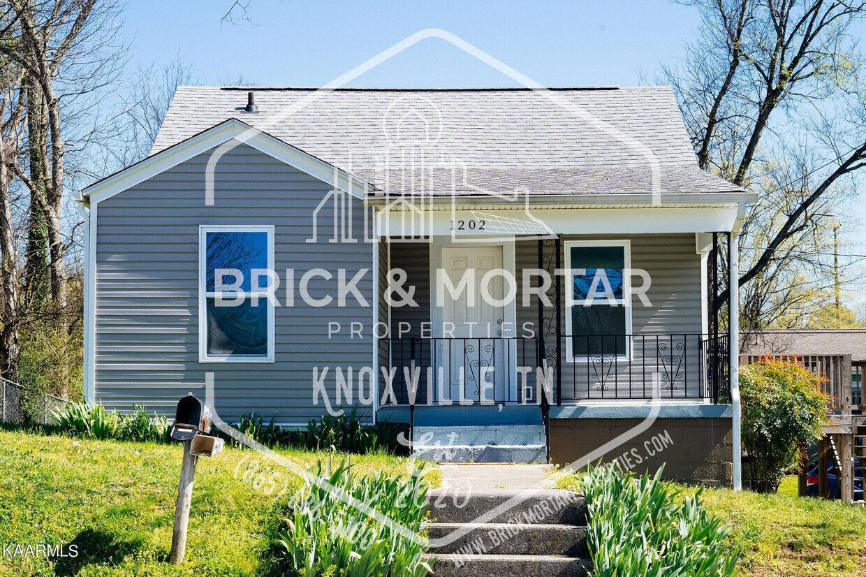 1200 Jefferson Ave, Maryville, TN 37804 House Rental in Maryville, TN