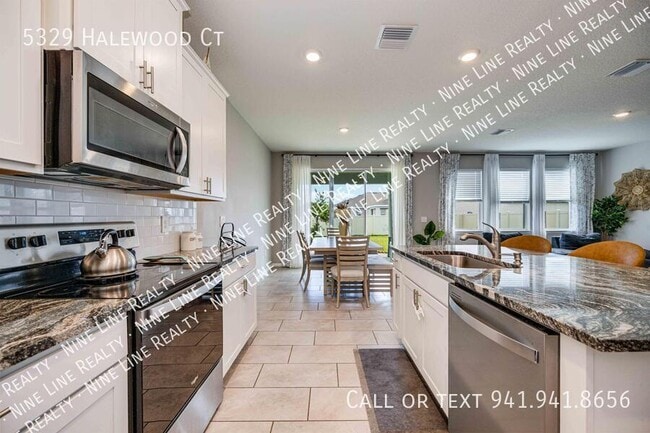 Photo - 5329 Halewood Ct House