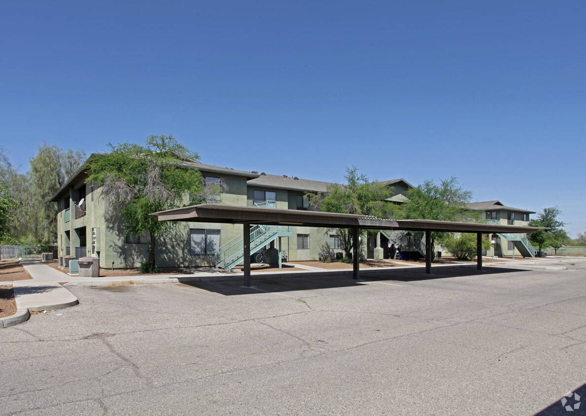 Primary Photo - Coolidge Station Apartments