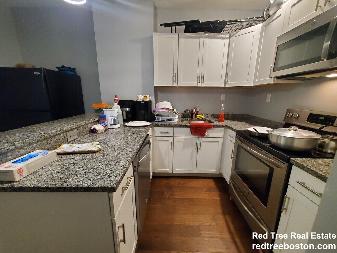 Foto principal - 846 Huntington Ave