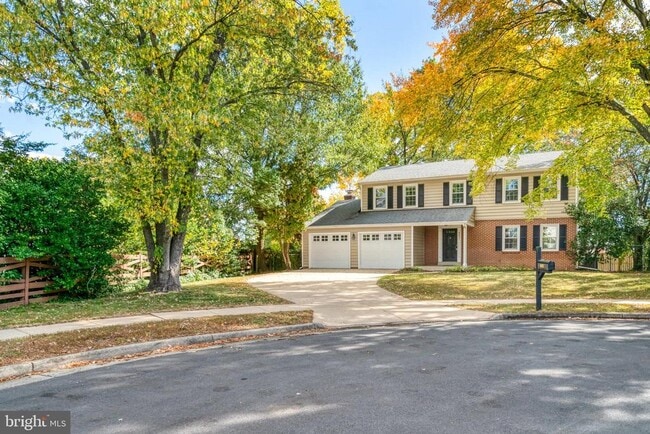 Foto del edificio - 6031 Mayfair Ln