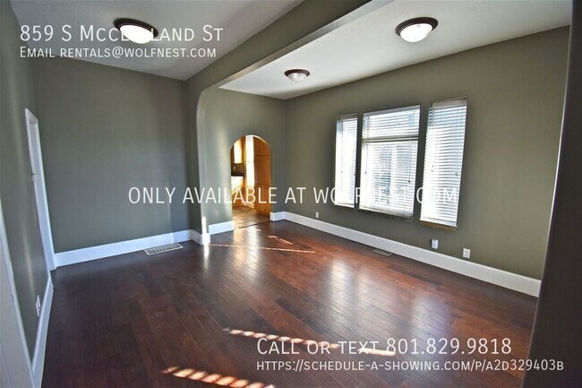 Foto del edificio - 859 S McClelland St