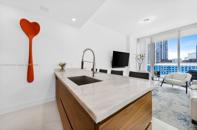 Foto del edificio - 200 Biscayne Blvd Way