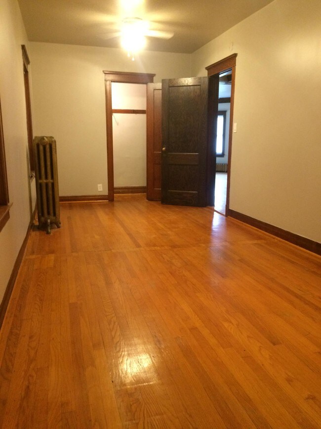 Foto del edificio - 304 Home Ave