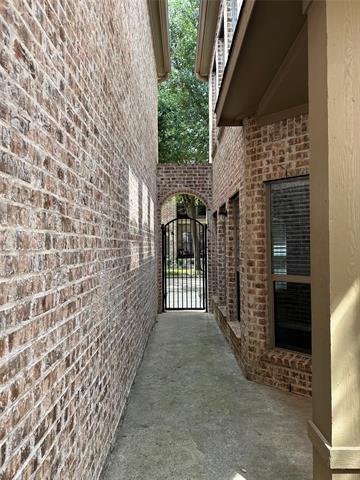 Building Photo - 6806 Livorno Ln