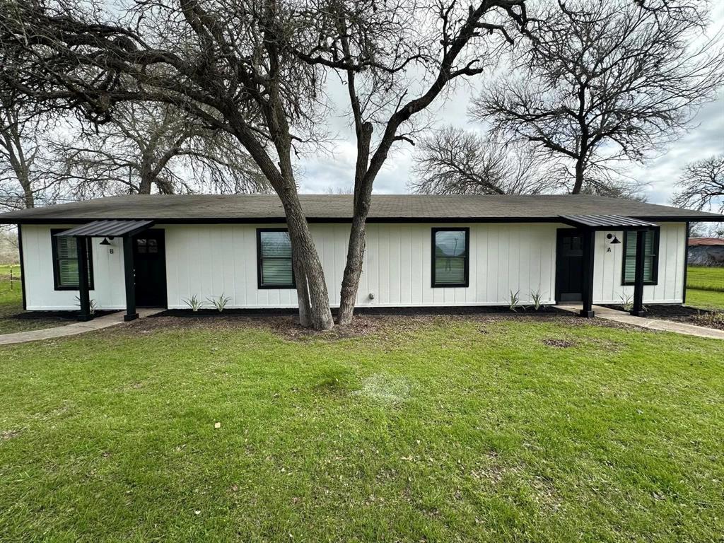 1558 Lovers Ln, Lockhart, TX 78644 Townhome Rentals in Lockhart TX