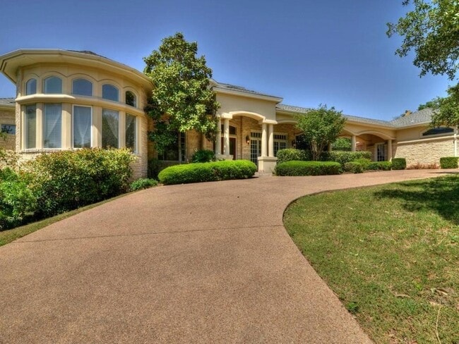 Building Photo - 1722 Canonero Dr