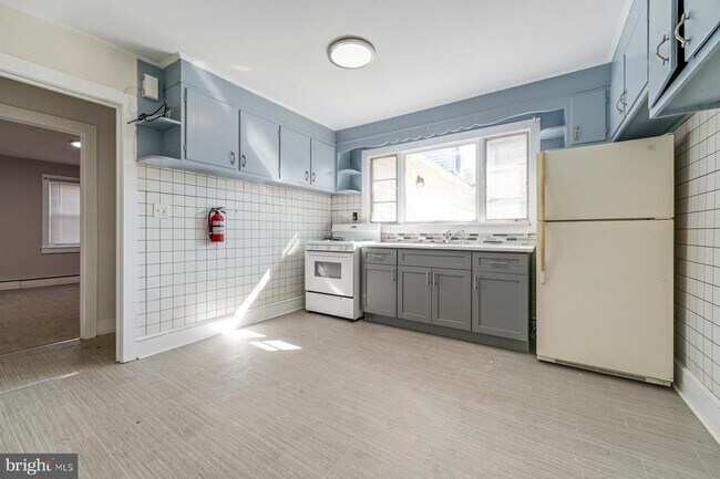 Foto del edificio - 95 Leigh Ave