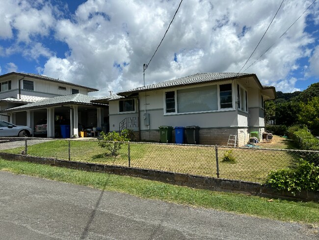 Building Photo - 81 Kawananakoa Pl