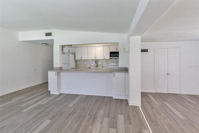 Foto del edificio - 2312 Belmar Dr