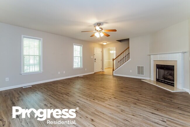 Building Photo - 109 Mayflower Way