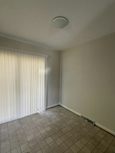 Foto del edificio - 5826 Raiford Cir