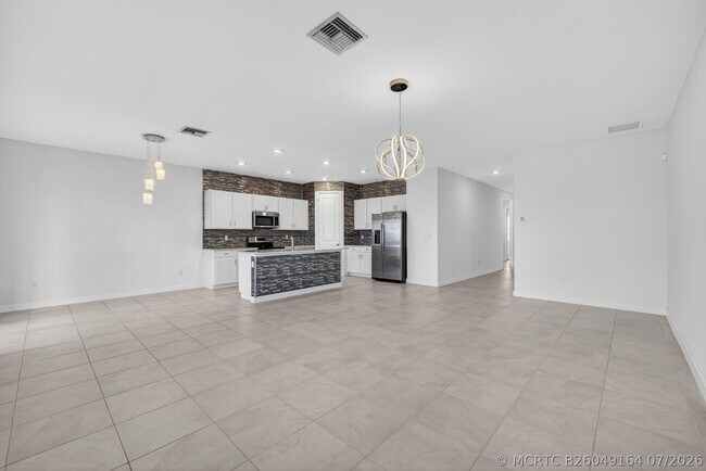 Foto del edificio - 13275 NW Copper Creek Dr