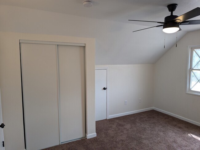 Building Photo - 7788 E Herndon Ave