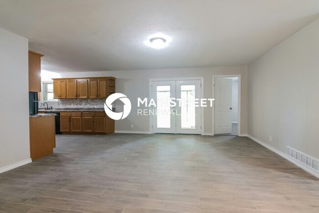 Building Photo - 4 Bedroom Pet-Friendly Home in Burleson, T...