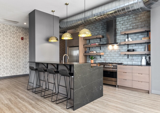 Foto del edificio - 336 S Wells St