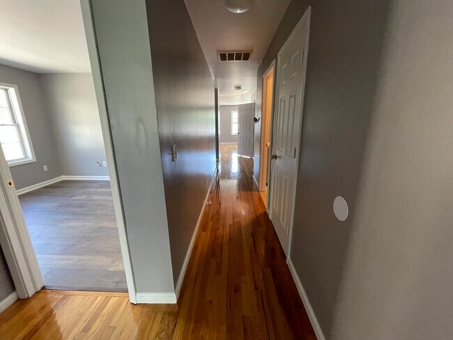 Foto del edificio - 29 N 4th St
