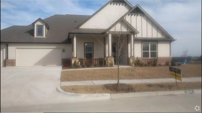 Building Photo - 4210 Stableglen Dr