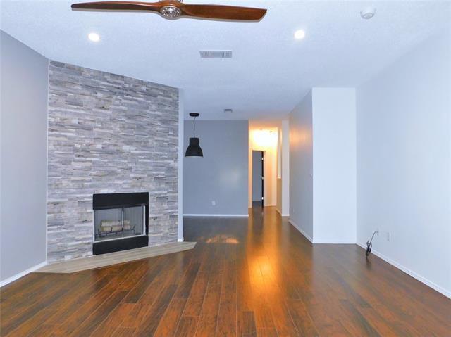 Building Photo - 717 Pace Dr