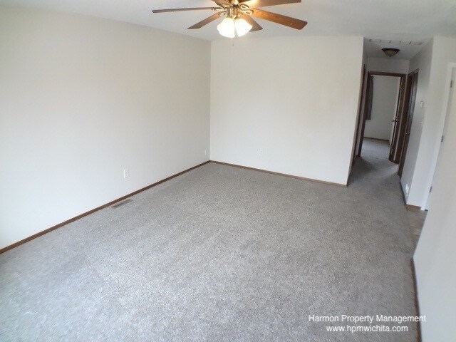 Foto del edificio - 4727 W Central Ave