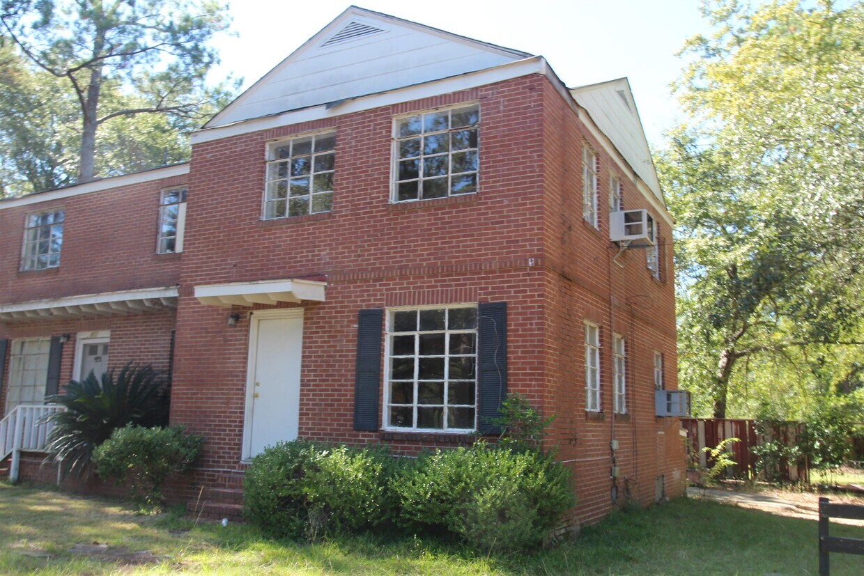 803 N Cleveland St, Albany, GA 31701 House Rental in Albany, GA